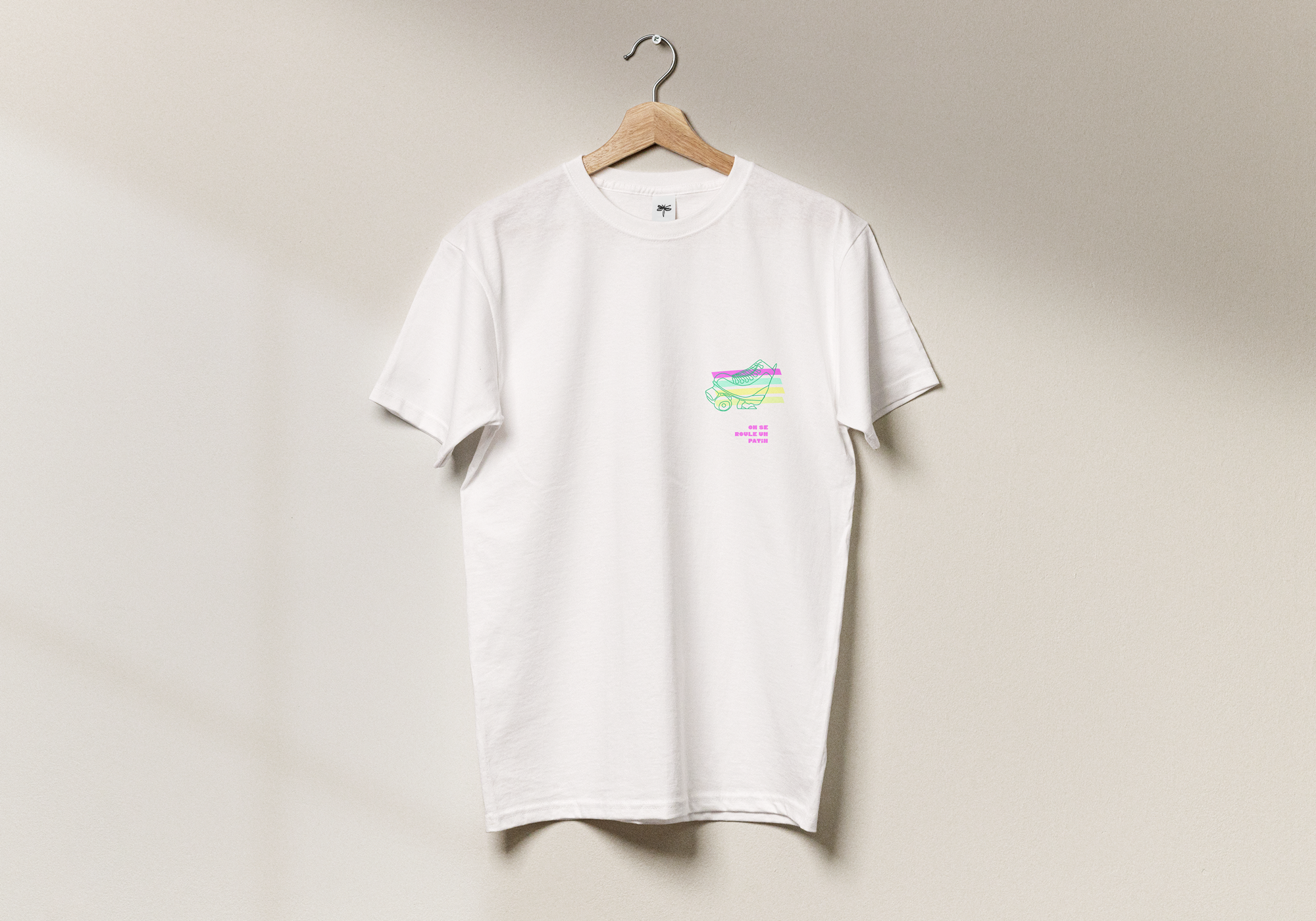 6-mockup-tee-shirt-roule-un-patin-mm