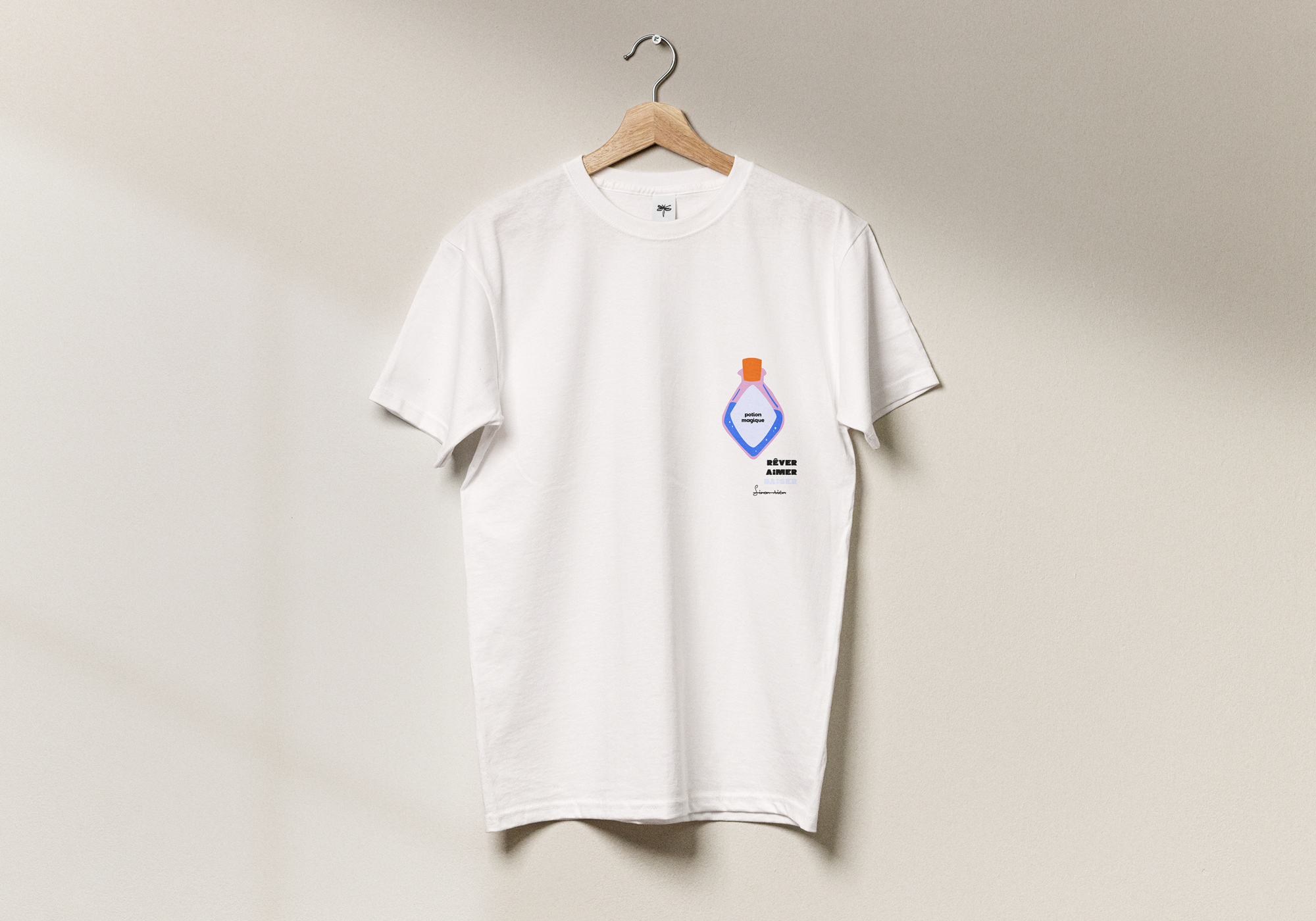 6-mockup-tee-shirt-potion-rever-aimer