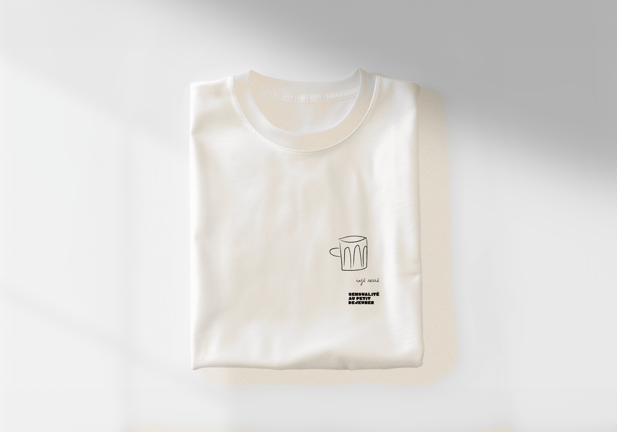 shirt-mockup-cafee-emmos