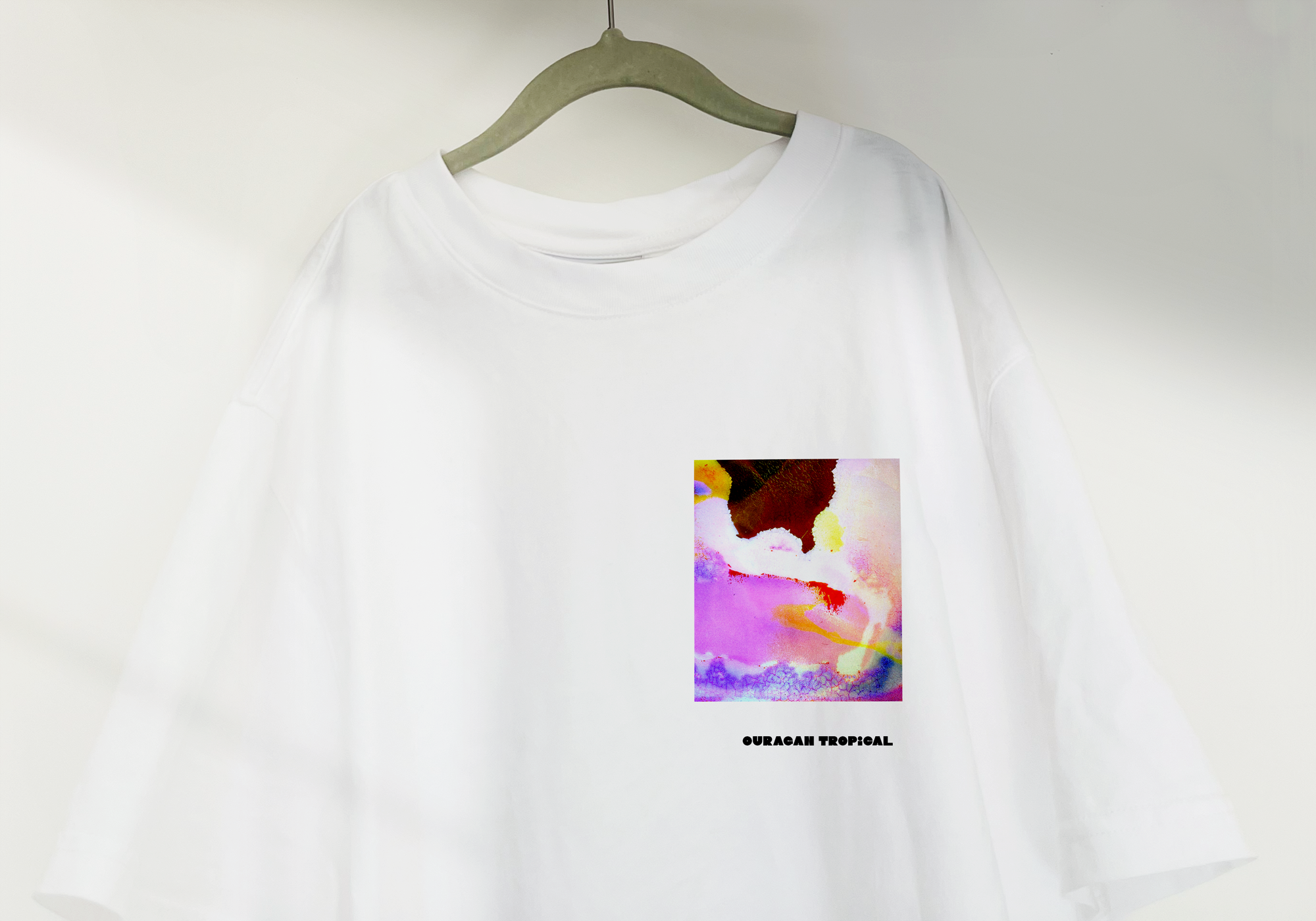 haut-corps-serigraphie-cafe-creme-ouragan-tropical-emmos-mm