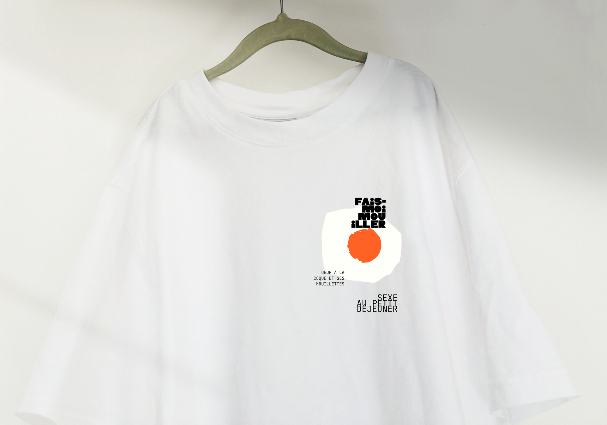 haut-corps-serigraphie-fais-moi-mouiller-oeuf-emmos-mm