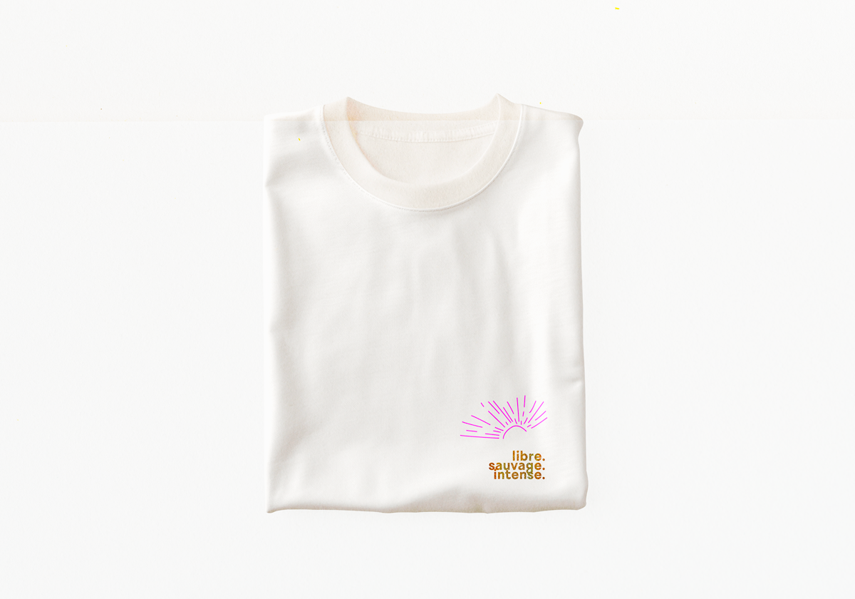 cafe-creme-haut-corps-libre-sauvage-emmos