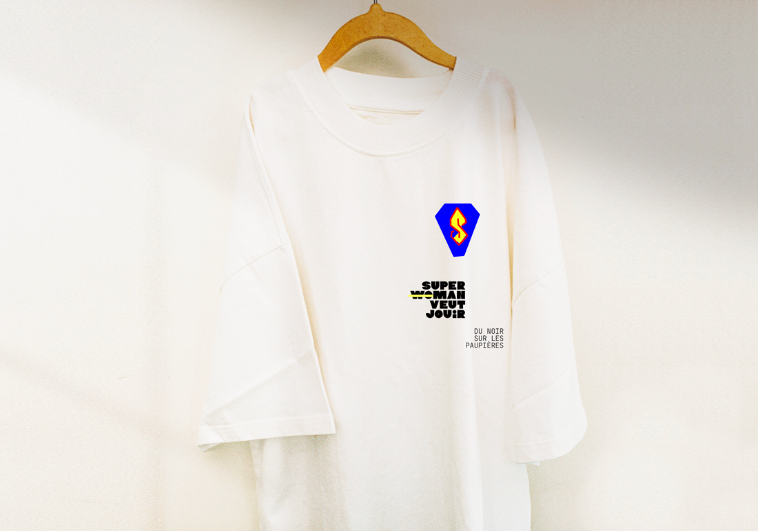 cafe-creme-haut-corps-serigraphie-superwoman-emmos